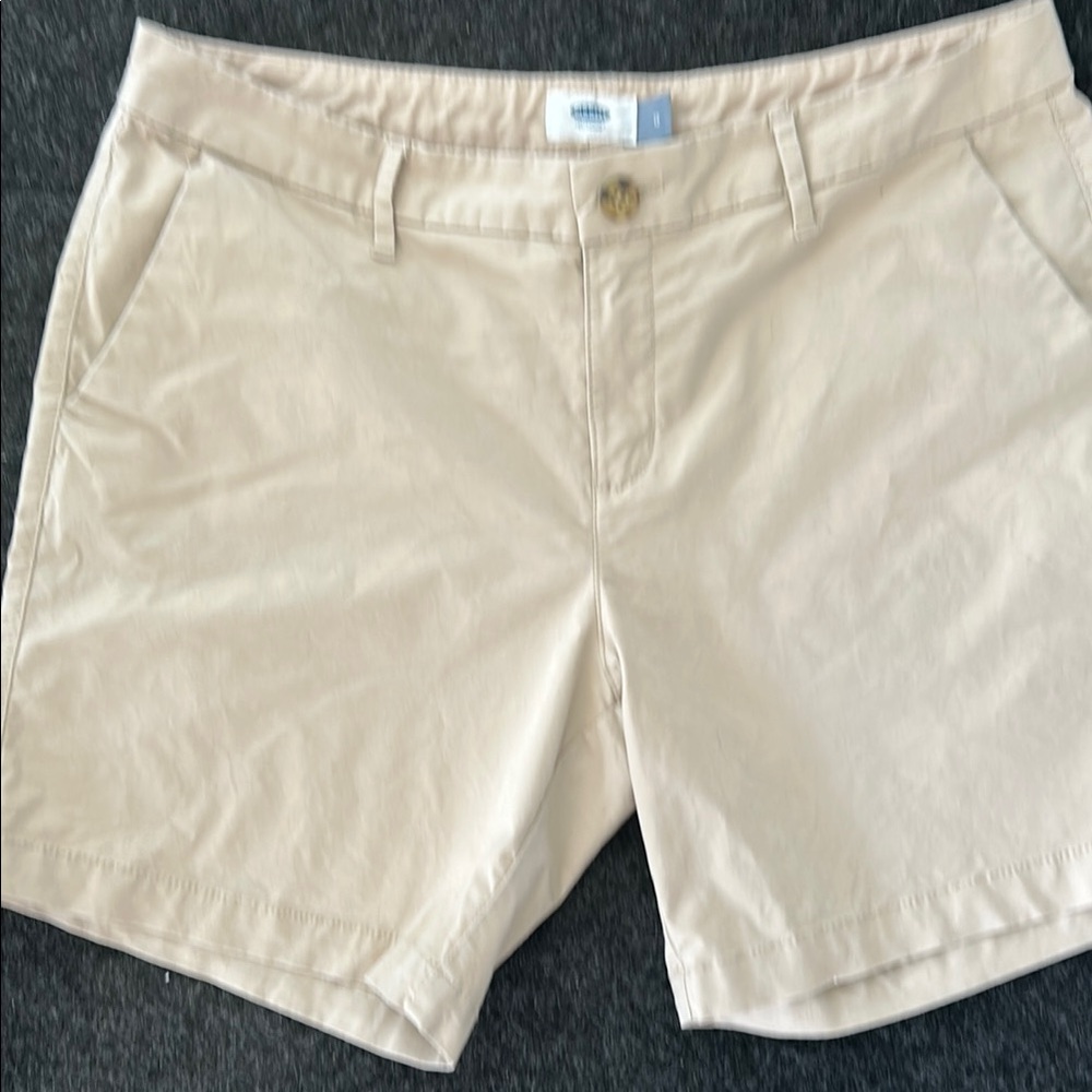 Old Navy Tan Bermuda Shorts Classic Cotton Twill
